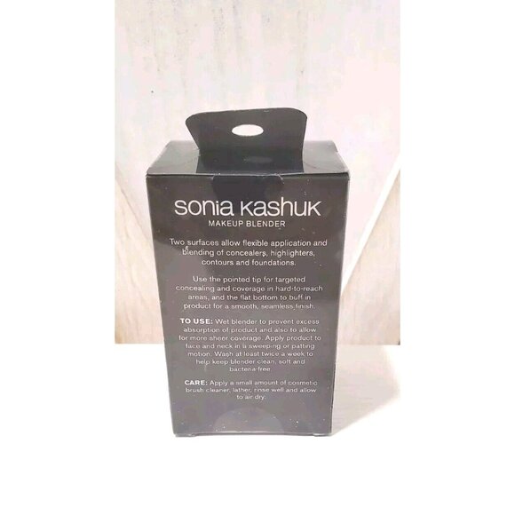 Sonia Kashuk	Latex Free Makeup Blender Sponge - Marble - Picture 2 of 2